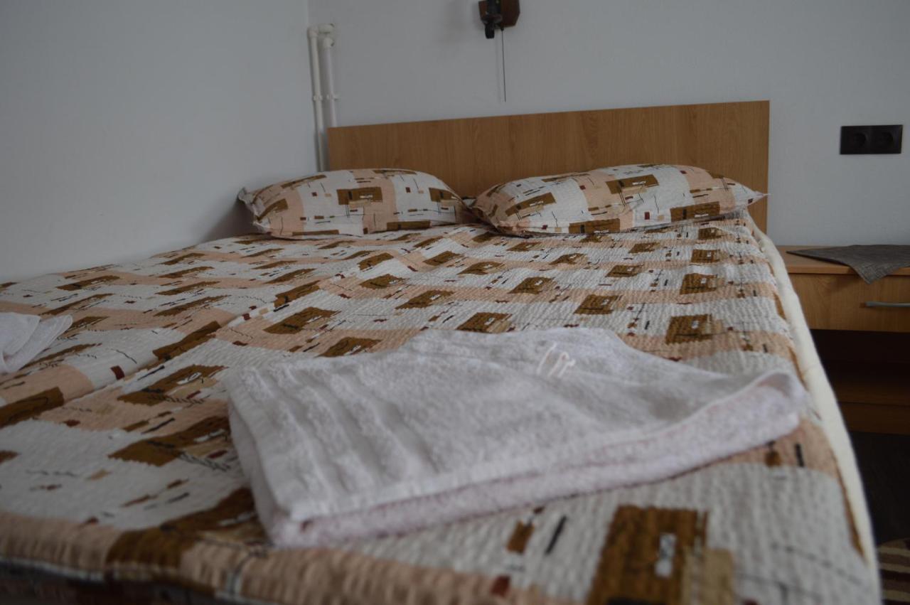 Havasi Gyopar Bed & Breakfast Praid Eksteriør bilde