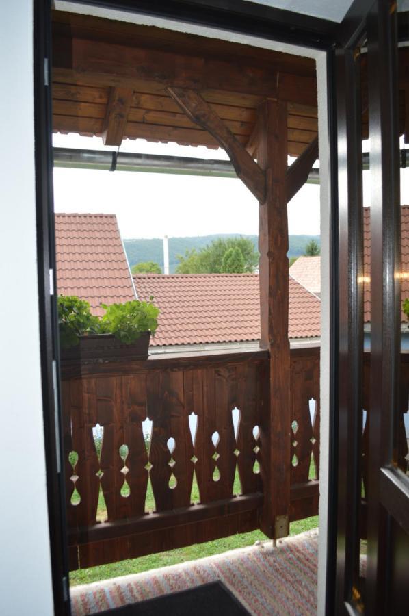 Havasi Gyopar Bed & Breakfast Praid Eksteriør bilde