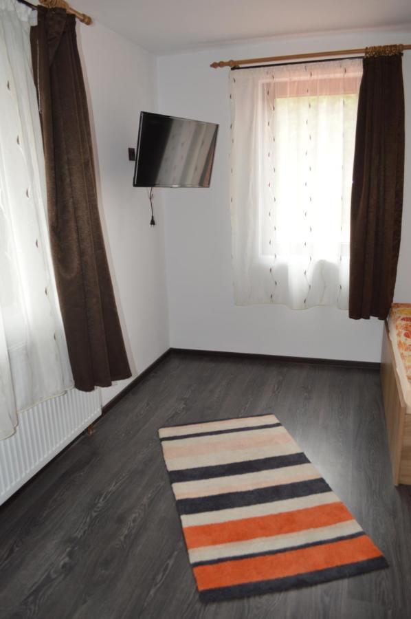Havasi Gyopar Bed & Breakfast Praid Eksteriør bilde