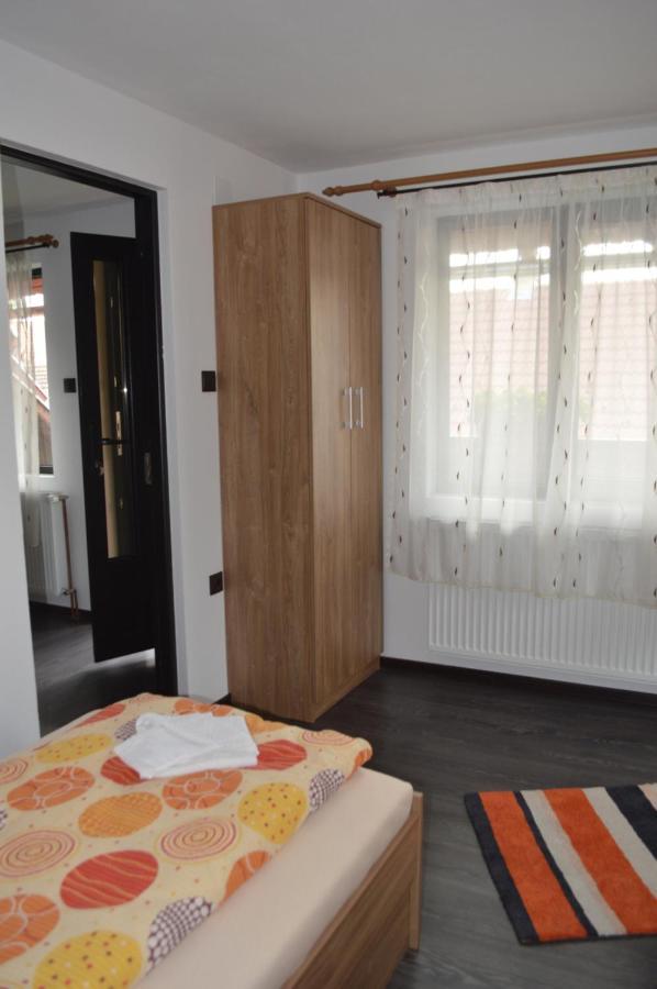 Havasi Gyopar Bed & Breakfast Praid Eksteriør bilde