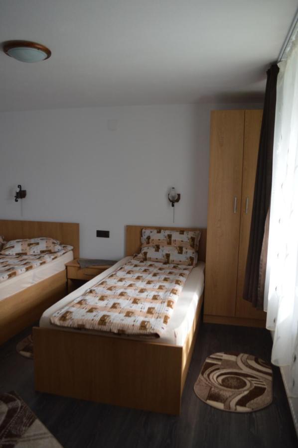 Havasi Gyopar Bed & Breakfast Praid Eksteriør bilde